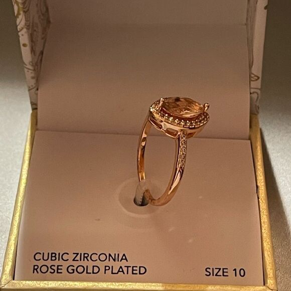 New in box CHARTER CLUB marquis Cut rose gold plated cubic zirconia Ring - Picture 4 of 7